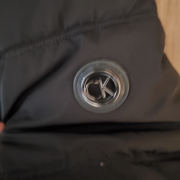 Calvin Klein XL winter coat - Picture 2 of 5
